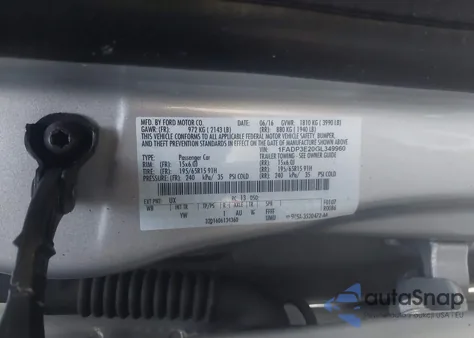 2016 Ford Focus S from USA, damaged, VIN 1FADP3E20GL349960